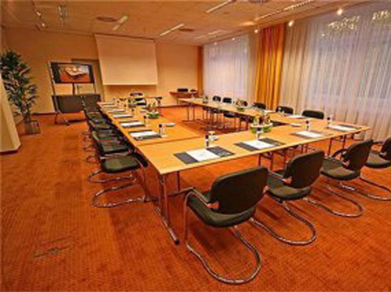 Hotel Courtyard By Marriott Dresden