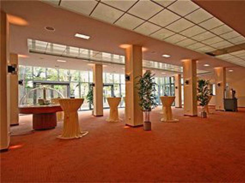 Courtyard By Marriott 4* Dresden
