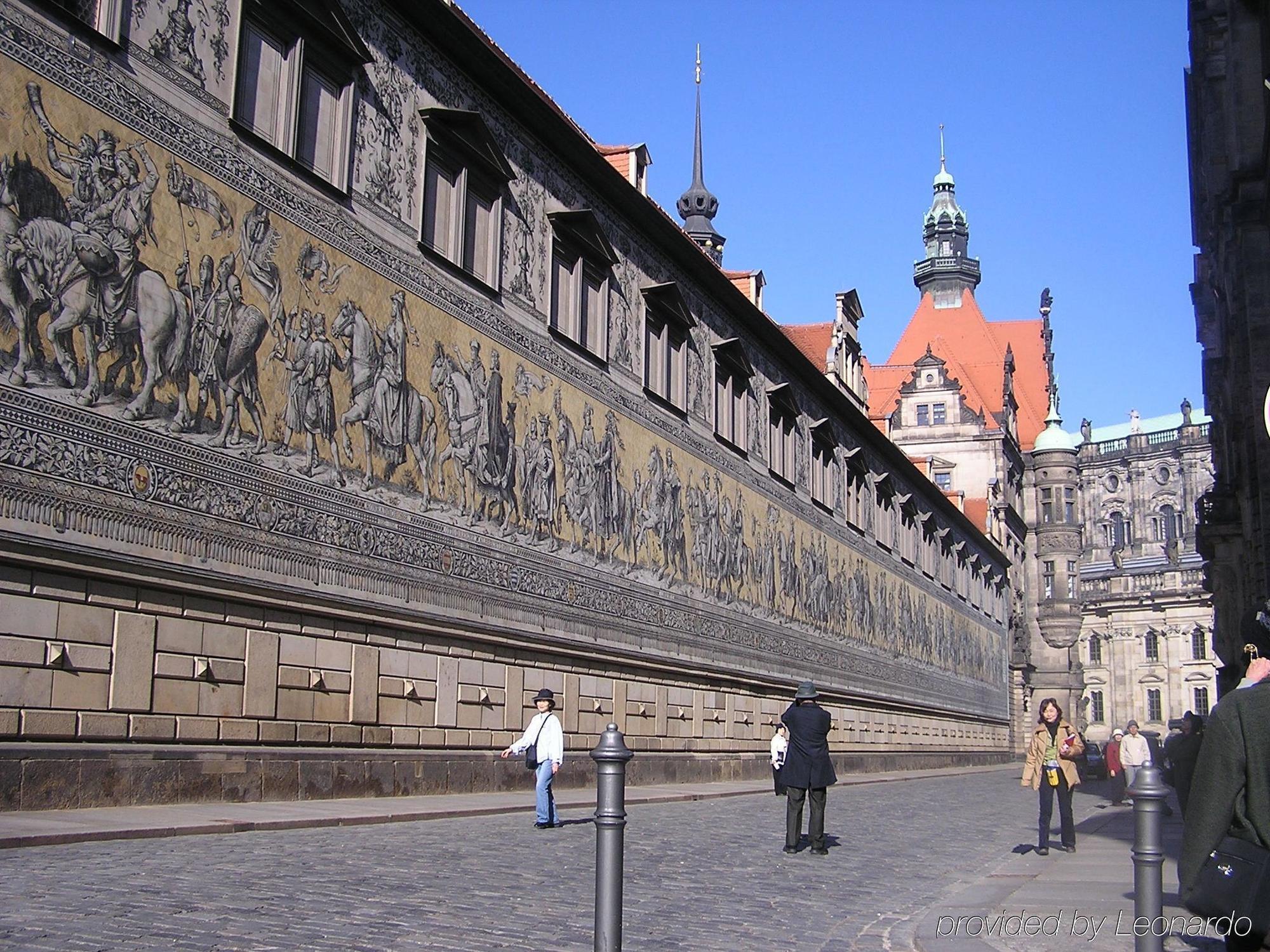 Courtyard By Marriott Hotel Dresden