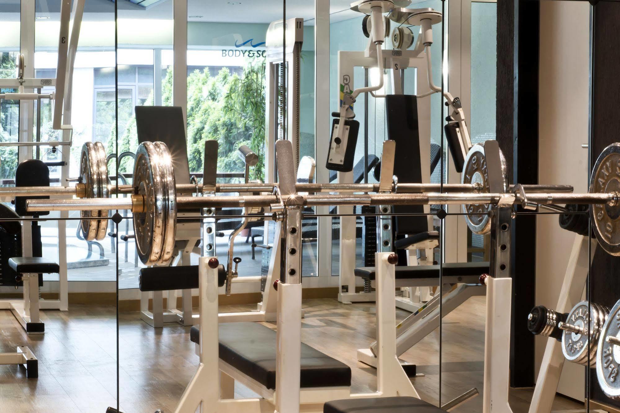 Hotel Courtyard By Marriott Dresden