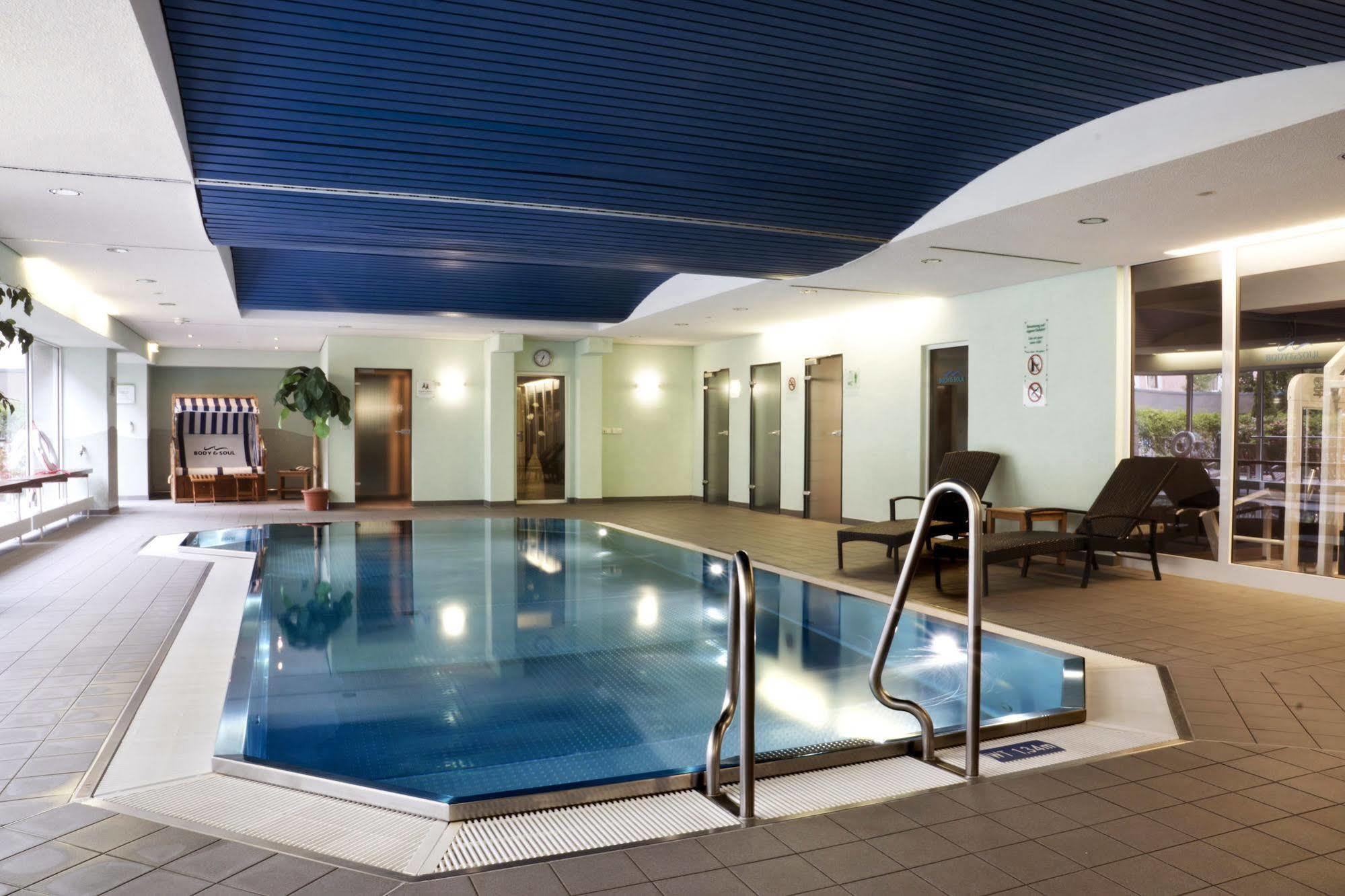 Hotel Courtyard By Marriott Dresden