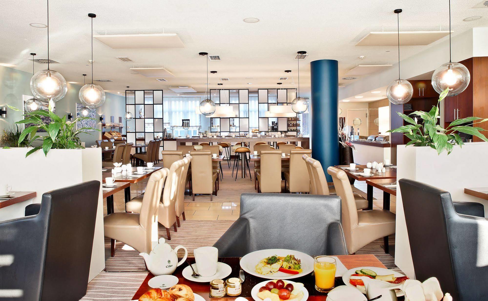 Hotel Courtyard By Marriott